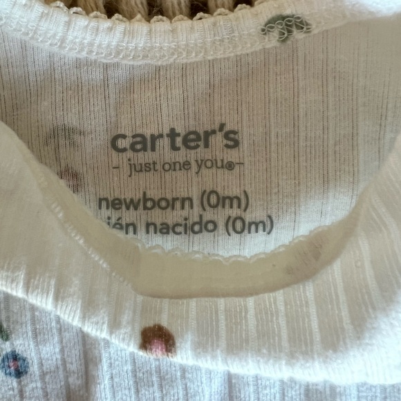 Carters Onesies - Picture 6 of 6